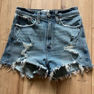 Abercrombie High-Rise Distressed Mom Short